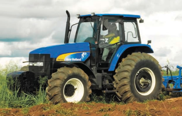 New Holland TM 7010